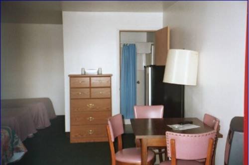 Фото Port Lodge Motel