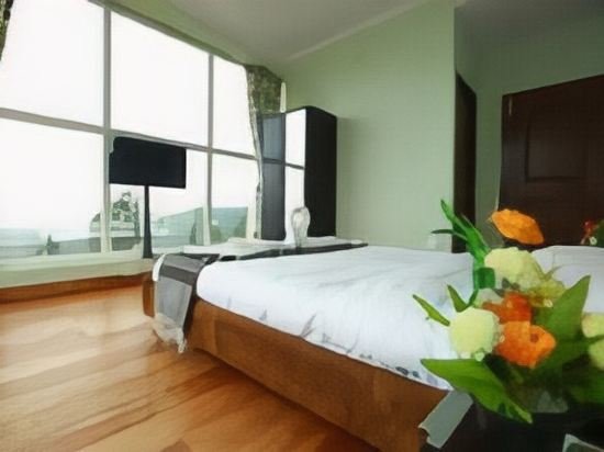 Фото Tulips Valley View Resorts