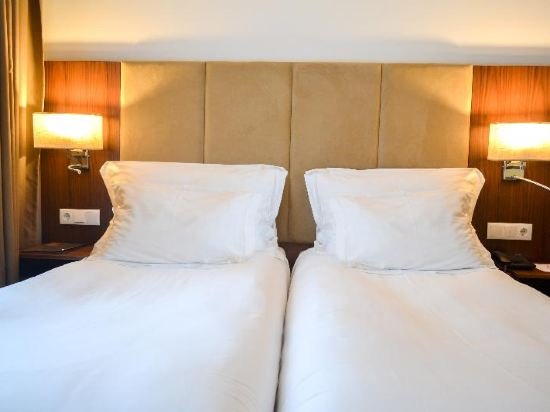 Фото Premium Porto Downtown