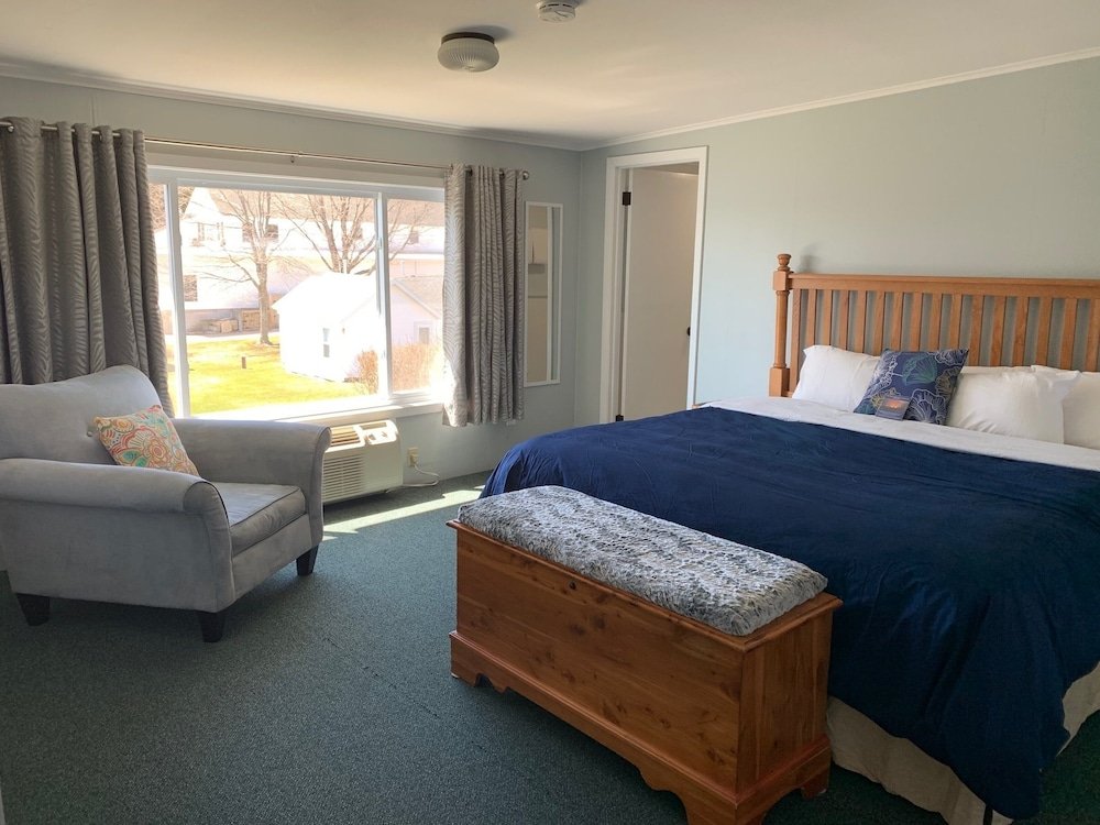 Фото Beachfront Inn