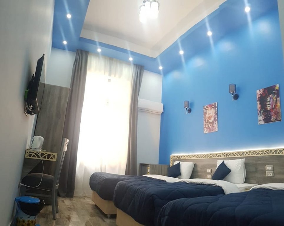 Фото Deluxe Australian Hotel Cairo