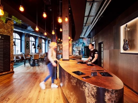 Фото 71705316397