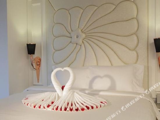 Фото A&em Saigon Hotel