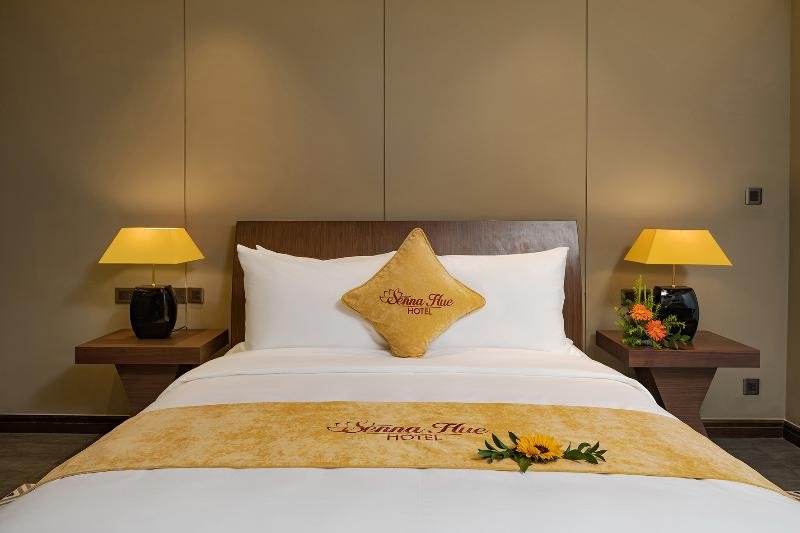 Фото Senna Hue Hotel