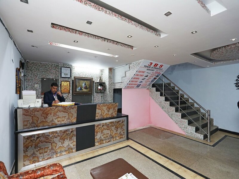 Гостиница Oyo 27884 Hotel 3bs House Dx в Дели