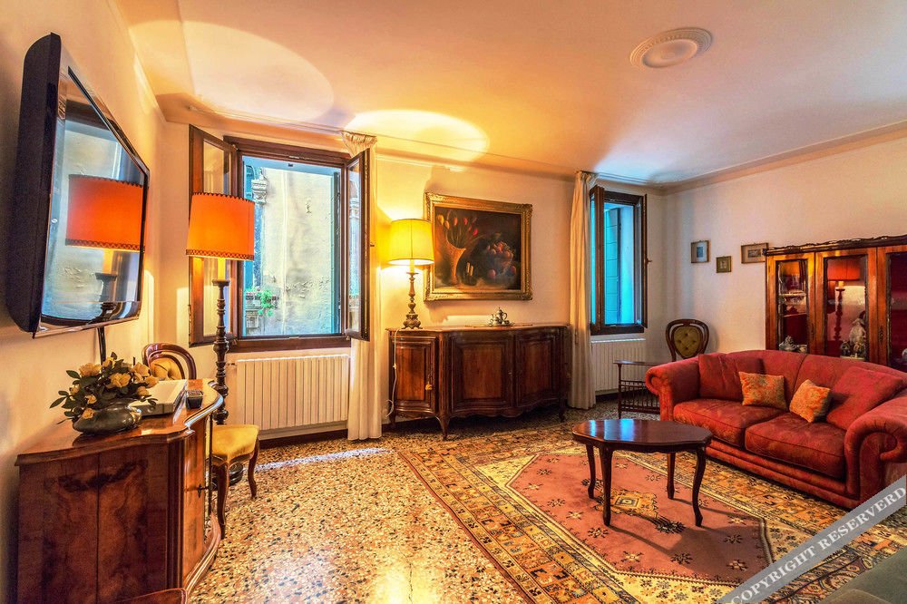 Фото Gold Venetian New Style Ca' D'Oro