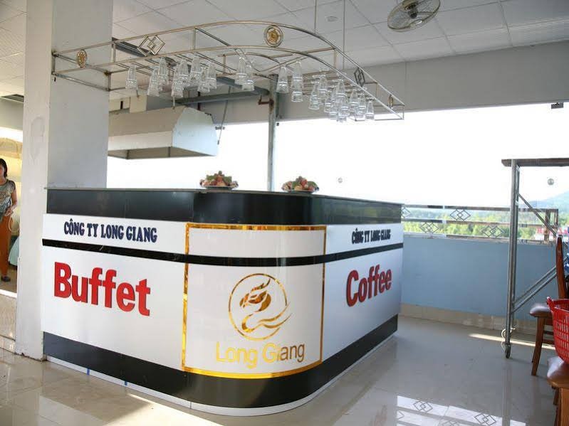 Фото Long Giang Hotel