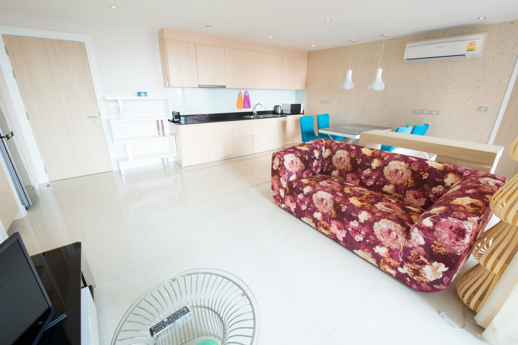 Фото Grande Caribbean Hotel Resort Pattaya