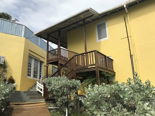 Гостиница Sugarapple Inn в Сент-Винсент и Гренадинах