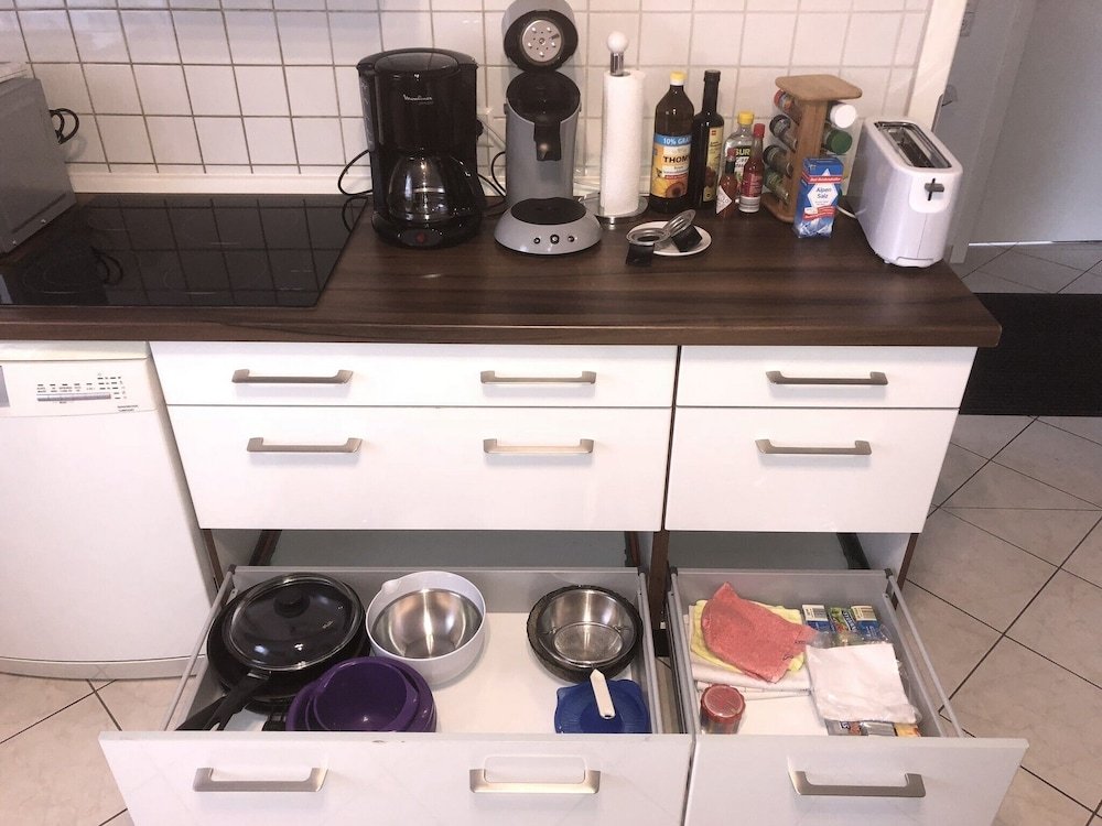 Фото Fewo Reutlingen Heinestrasse Dg