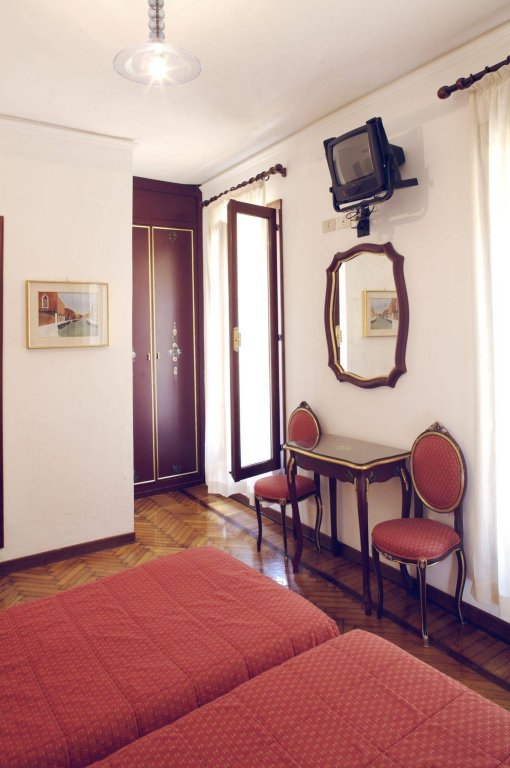 Фото Hotel Serenissima