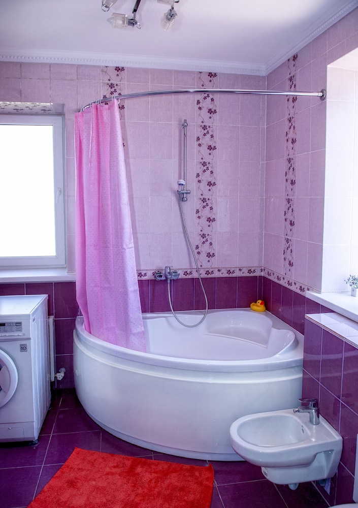 Фото Двор сурка