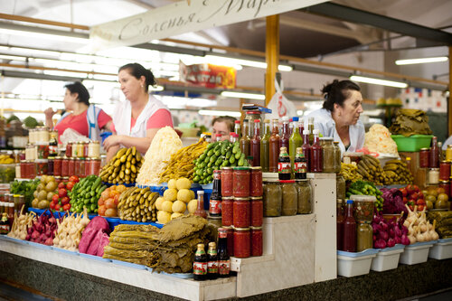 Farmers' market Dorogomilovsky market, Moscow, photo