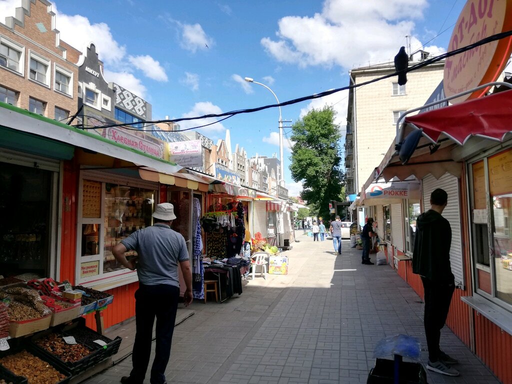 سوق На Геодезической ، نوفوسيبيرسك، صورة