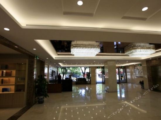 Фото Zijingong Hotel