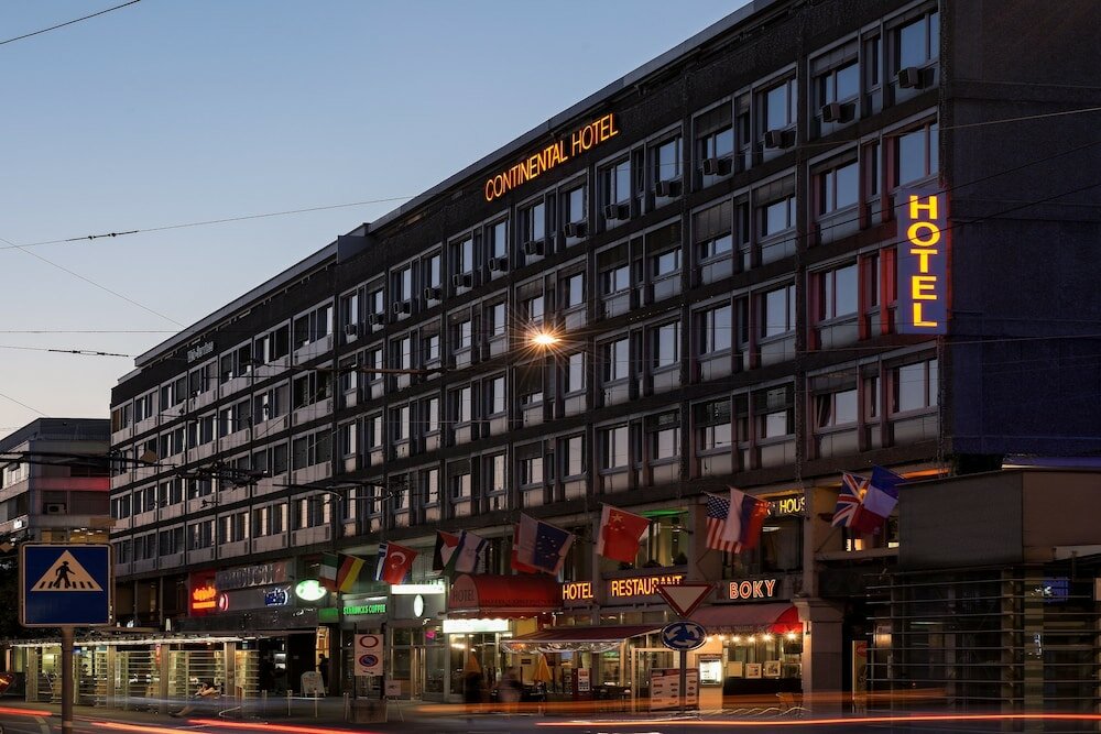 Континенталь фото отель Hotel Continental, hotel, Suisse, ville de Lausanne, Lausanne, Place de la Gare,