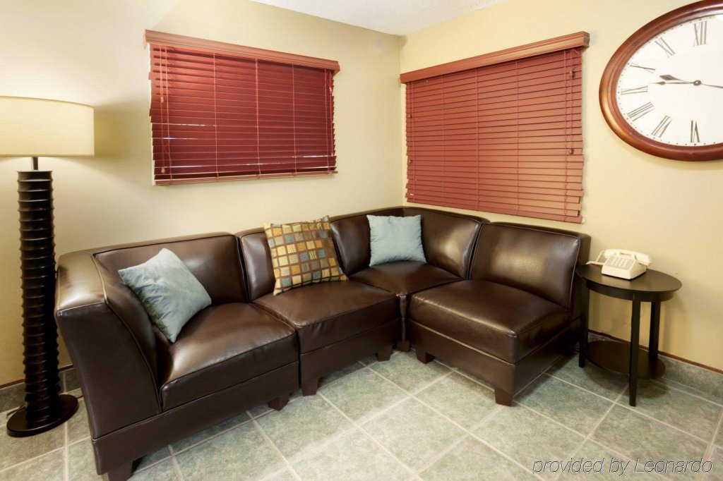 Фото Sonesta Simply Suites Austin The Domain Area