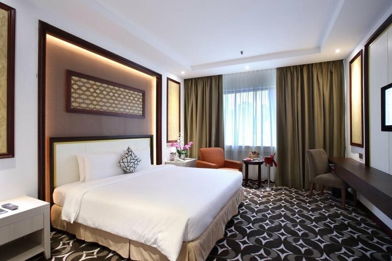 Гостиница Corus Hotel Kuala Lumpur в Куала-Лумпуре