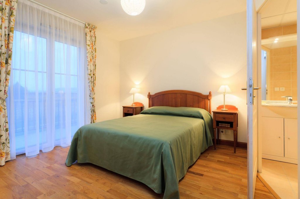 Фото Home Médicis Les Petites Roches