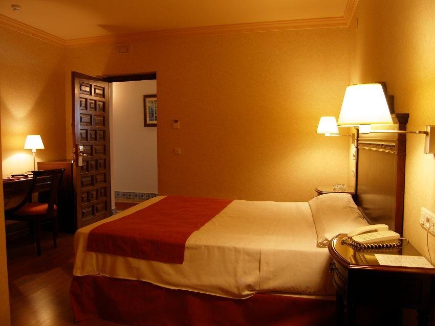 Фото Hotel Santo Domingo Lucena