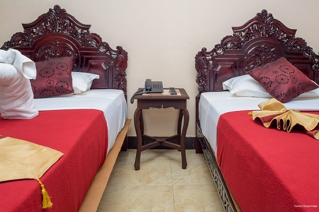 Фото Tembo Hotel