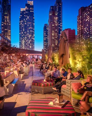 Фото Yotel Singapore Orchard Road