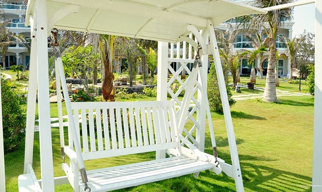 Фото The Sailing Bay Beach Resort