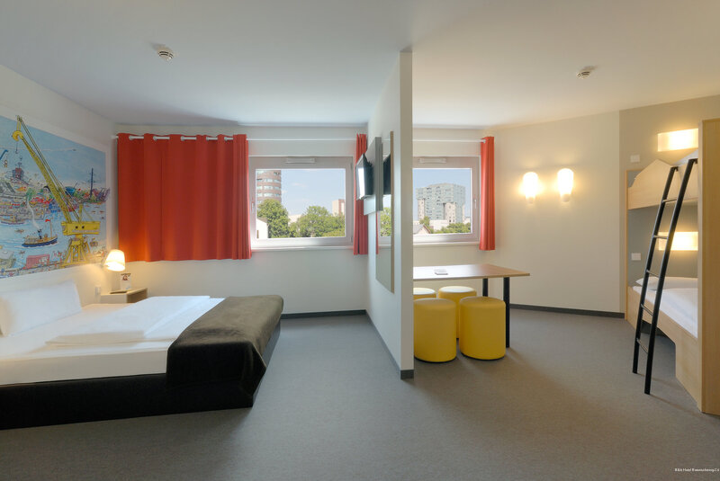Фото B&b Hotel Braunschweig-City