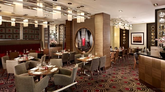 Фото DoubleTree by Hilton London - Victoria