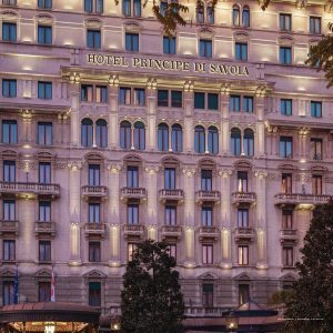 Фото The Dorchester