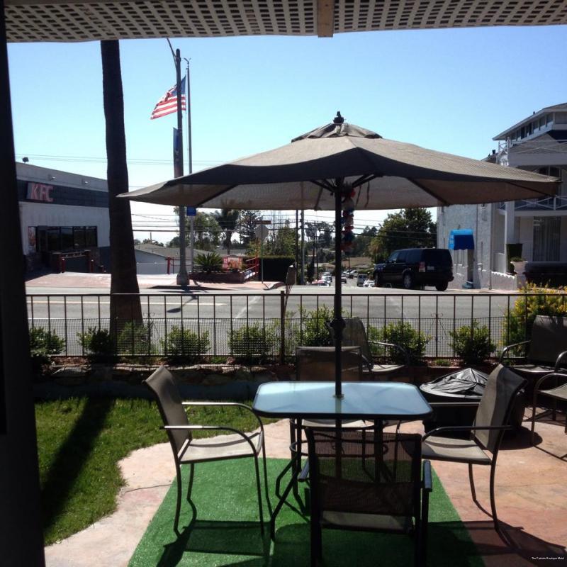 Фото Patriots Boutique Motel