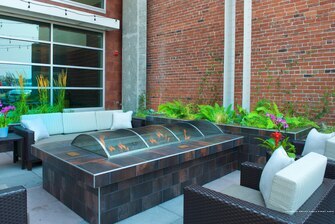 Фото Courtyard by Marriott Seattle Everett Downtown