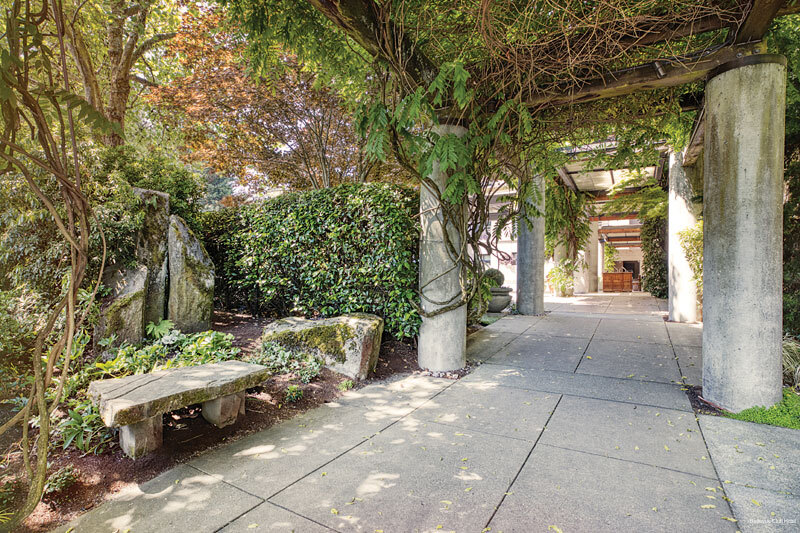 Фото Bellevue Club Hotel