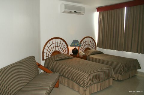 Фото Aparta Hotel Plaza del Sol