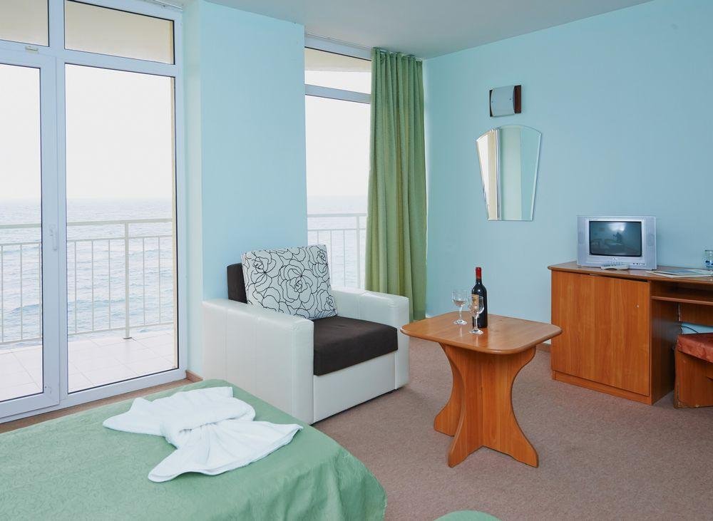 Фото Hotel Pomorie Sun