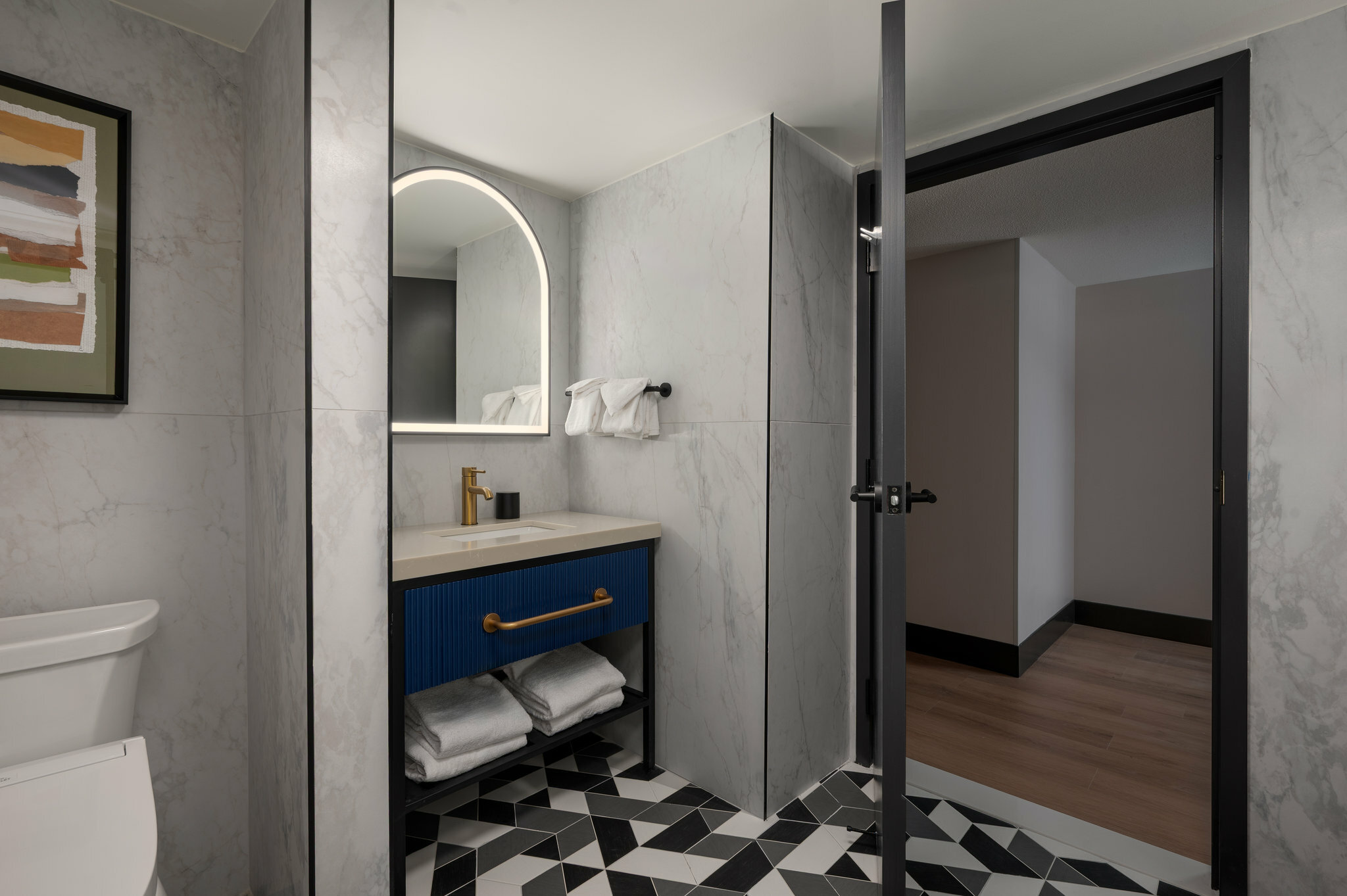 Фото Troy Inn & Suites