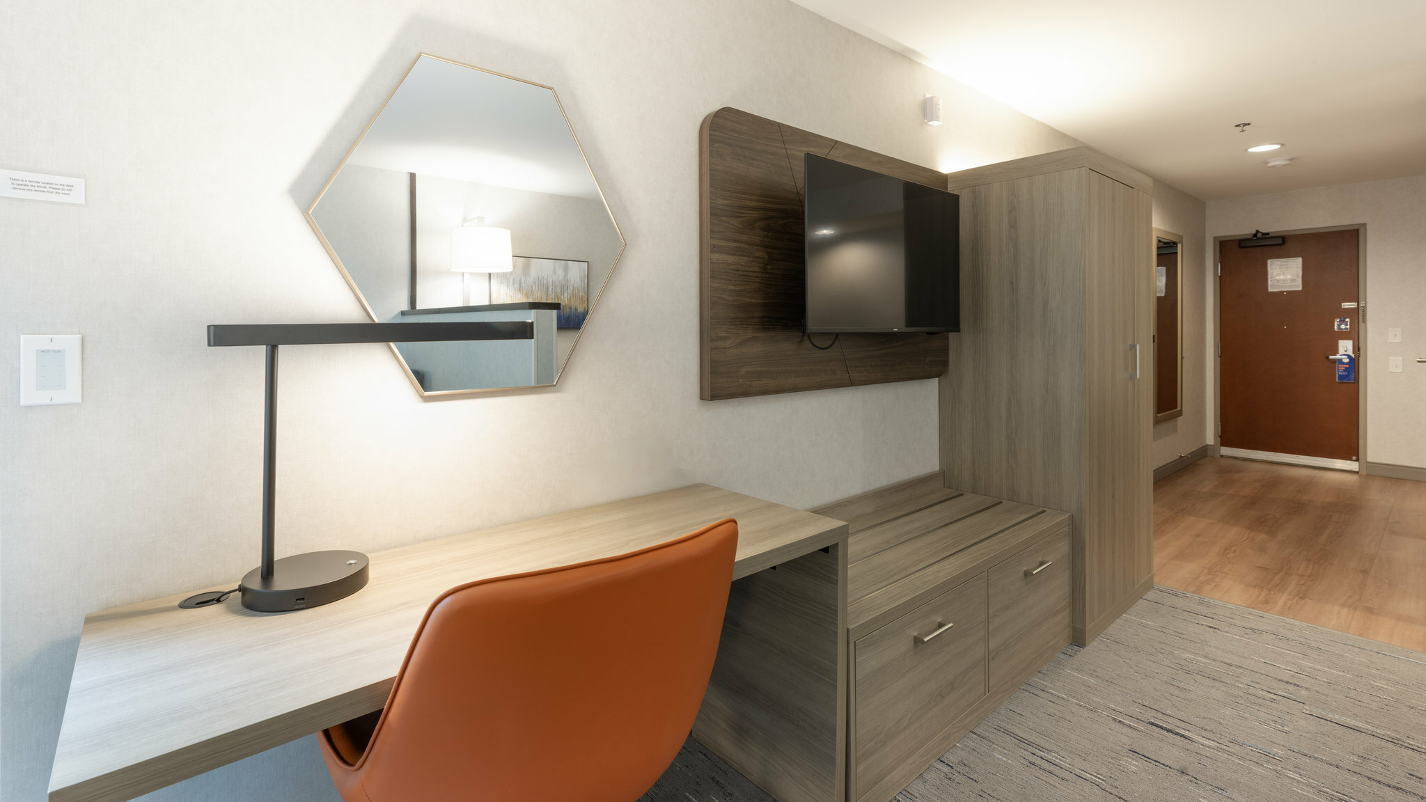 Фото Holiday Inn Express Bellingham, an Ihg Hotel