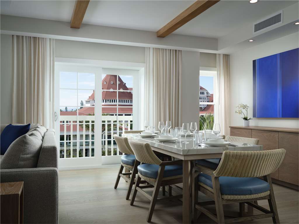 Фото Beach Village at The Del, Curio Collection by Hilton