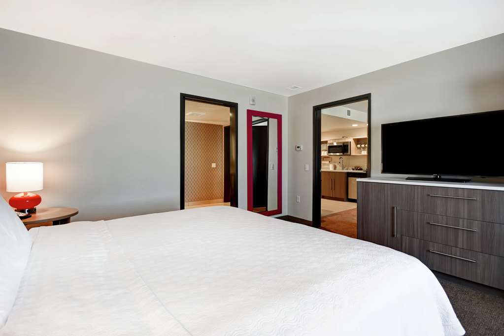 Фото Home2 Suites by Hilton Victorville
