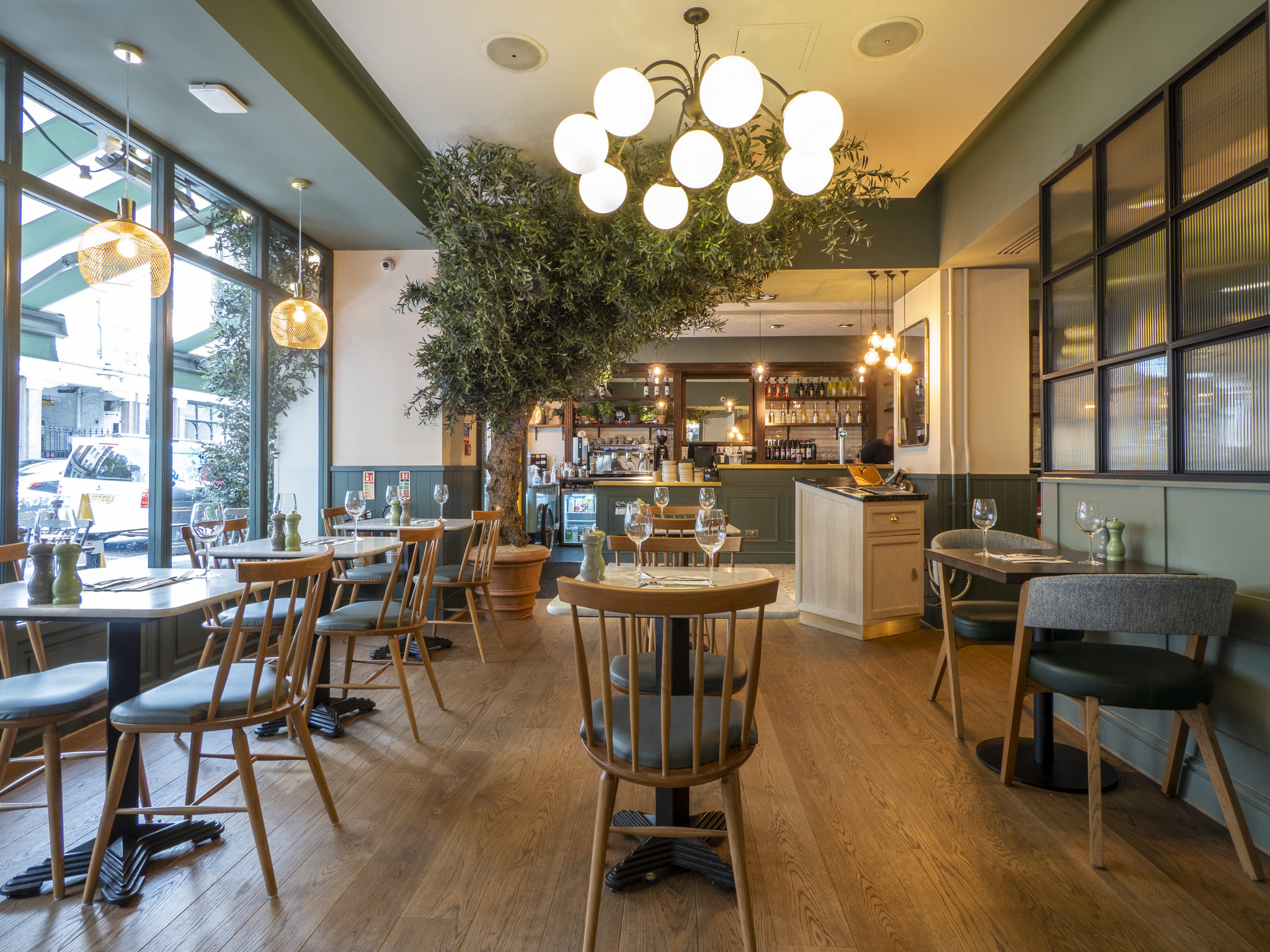 Фото Hotel Indigo London - Paddington