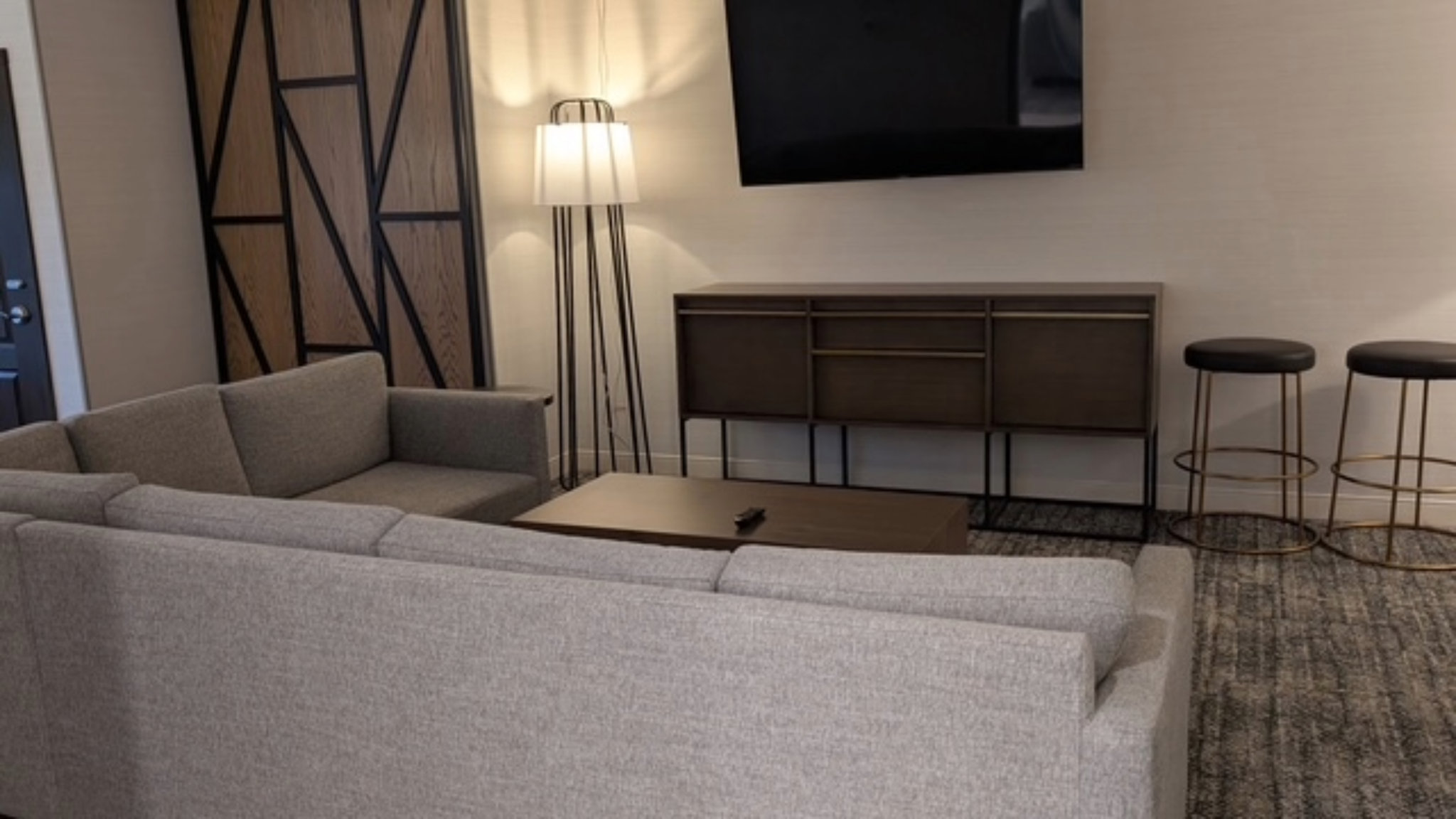 Фото Staybridge Suites Bismarck, an Ihg Hotel