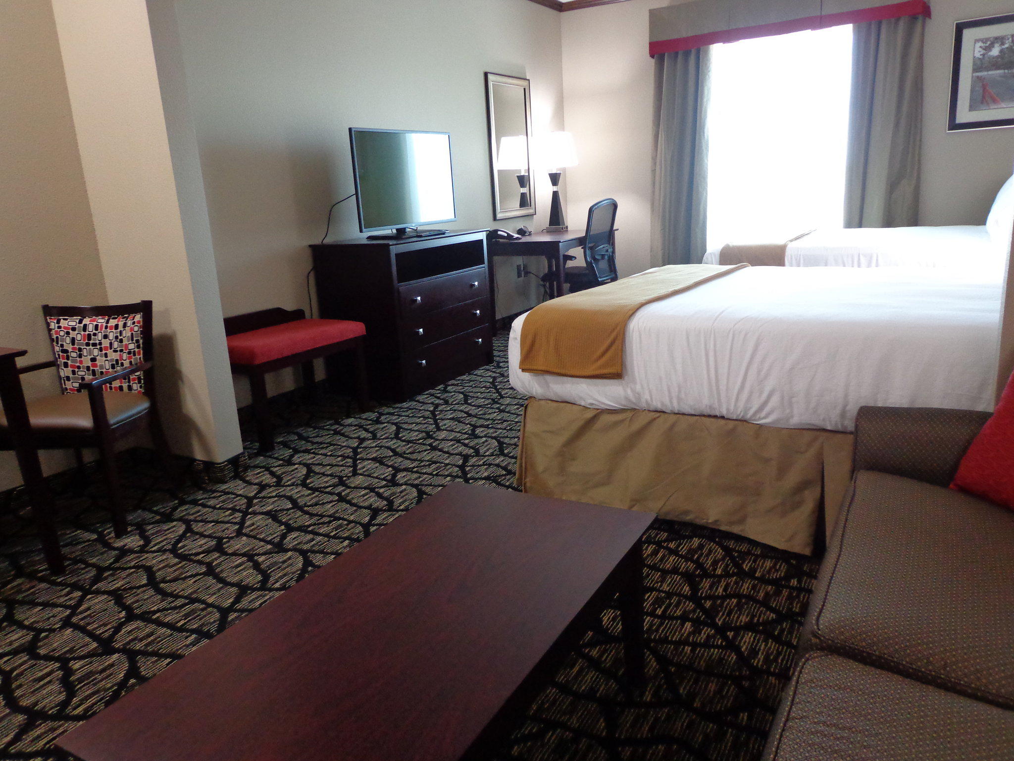 Фото Holiday Inn Express Hotel & Suites Lubbock South, an Ihg Hotel