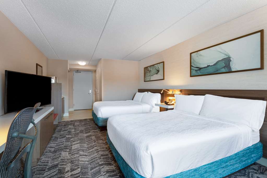 Фото Hilton Garden Inn Islip/MacArthur Airport