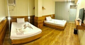 Гостиница Two Seasons Executive Suites в Замбоанге