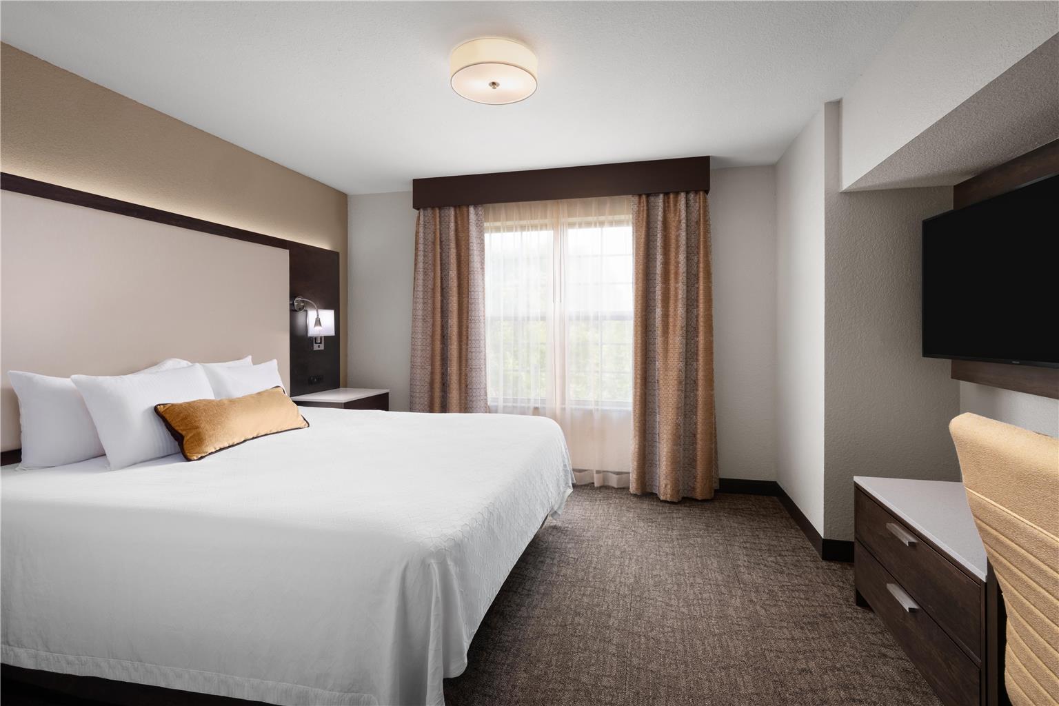 Фото Best Western Premier Bridgewood Resort Hotel