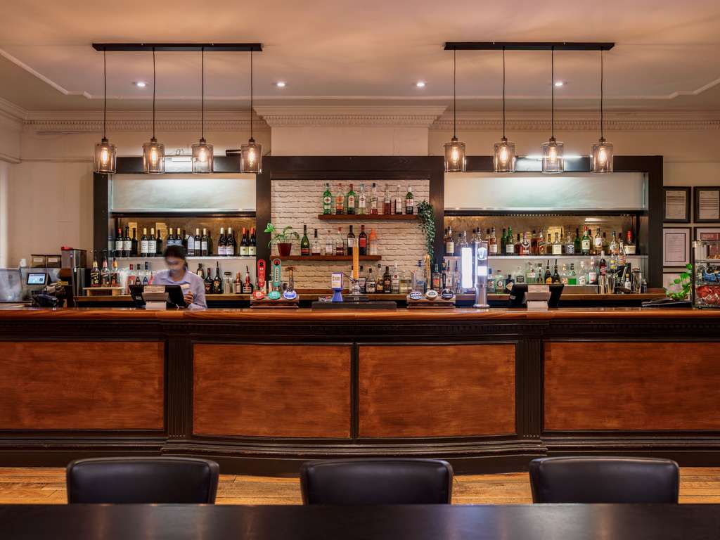Фото Mercure Exeter Southgate