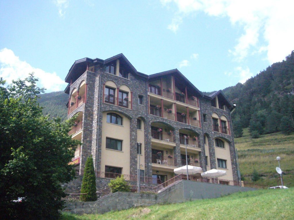 Фото Aparthotel Sant Andreu