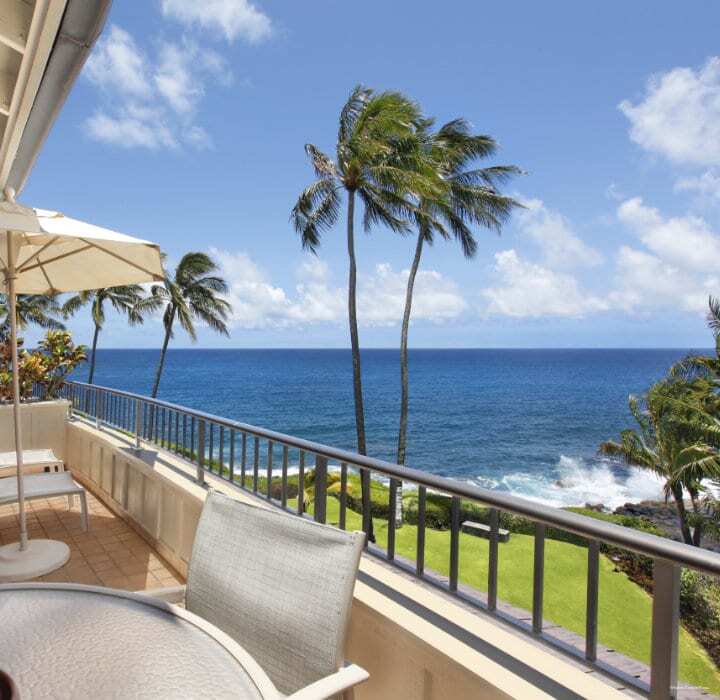 Фото Whalers Cove Oceanfront Resort