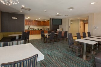 Фото Residence Inn Providence Coventry