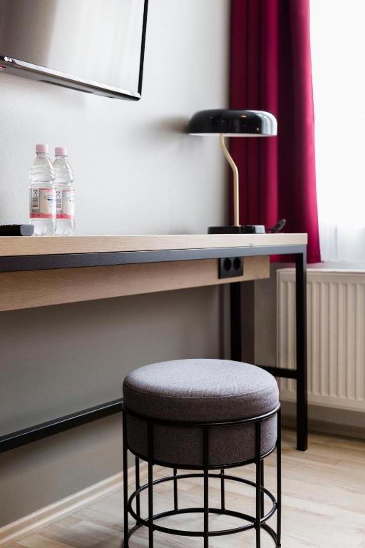 Фото Generator Hamburg